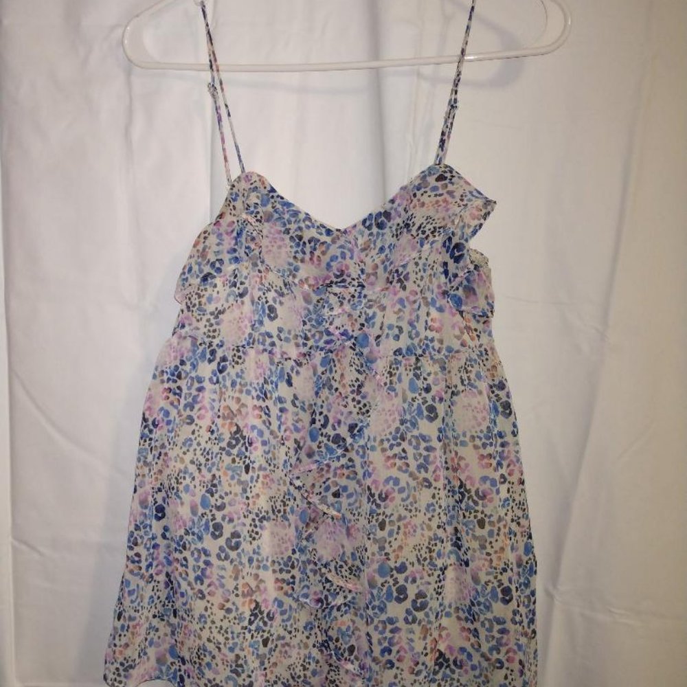 Super cute ruffle front camisole top by Candie's size small!!!